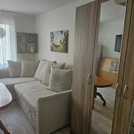 малко студио в центъра на град Ii 公寓